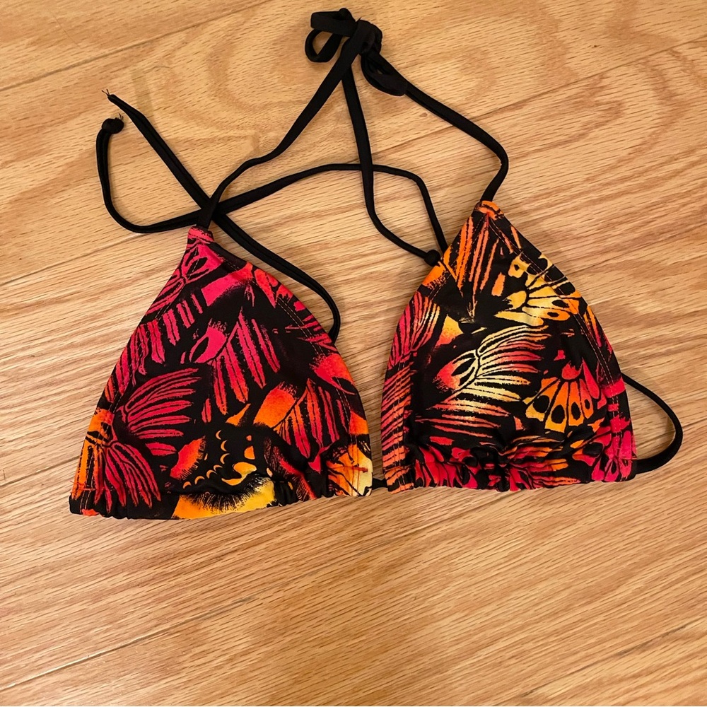 Like New Forever 21 Triangle Halter Bikini Top - M